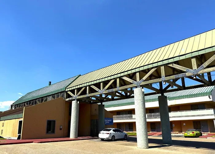 Homegate Studios & Suites San Antonio Medical Center
